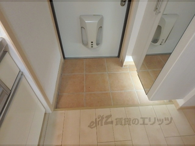 レセーナ.S.Kの玄関写真