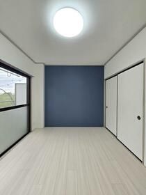 ＪＲ高崎線 熊谷駅 徒歩14分 3階建 築39年の居間写真