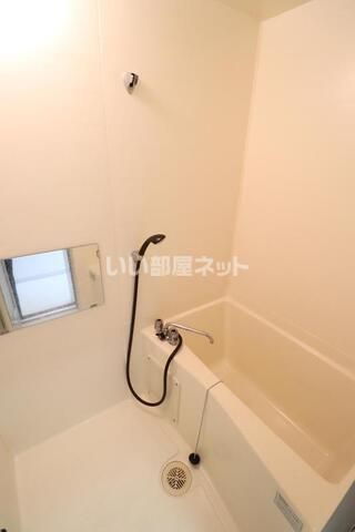 ハムレットコミューンFの風呂写真
