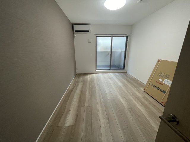 フジパレス西宮今津II番館の居間写真