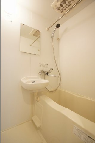 バス・シャワールーム　人気条件の「バス・トイレ別」です。