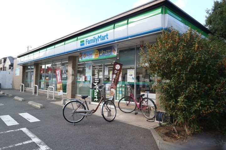 コンビニ　セブンイレブン江戸川上篠崎3丁目店（コンビニ）まで390m