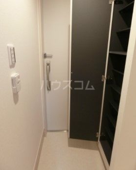 リブリ・立川錦町の玄関写真