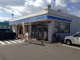 コンビニ　ローソン野々市粟田店（コンビニ）まで517m