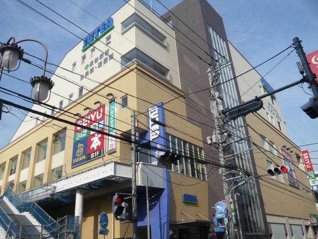 レンタルビデオ　ＴＳＵＴＡＹＡ（ＳＵＴＥＡビルＢ１Ｆ）（レンタルビデオ）まで1m