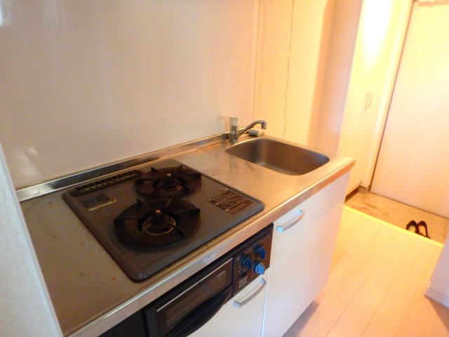 キッチン　他のお部屋の参考写真となります。