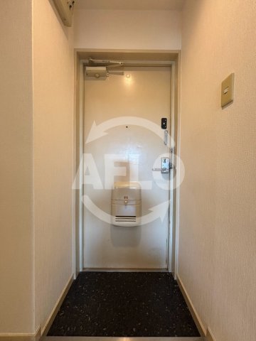 玄関　タイホウハイツ敷津3番館　玄関