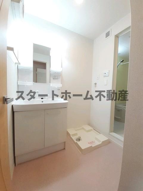 洗面設備　広い洗面スペース