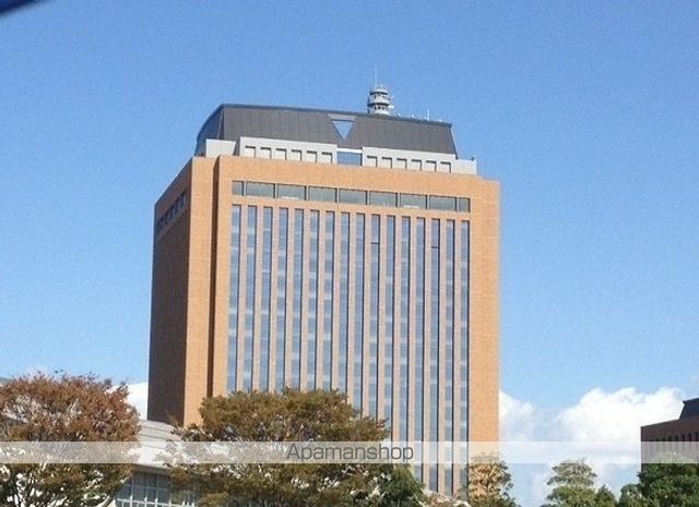 役所　石川県庁（役所）まで700m