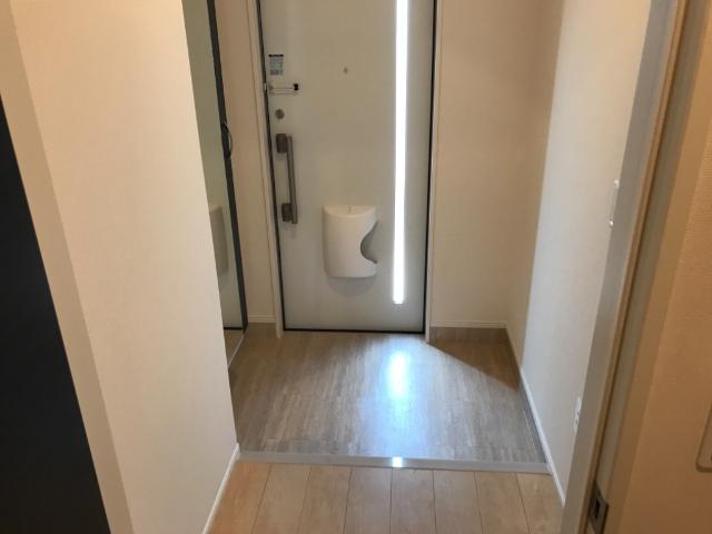 玄関　玄関（イメージ）