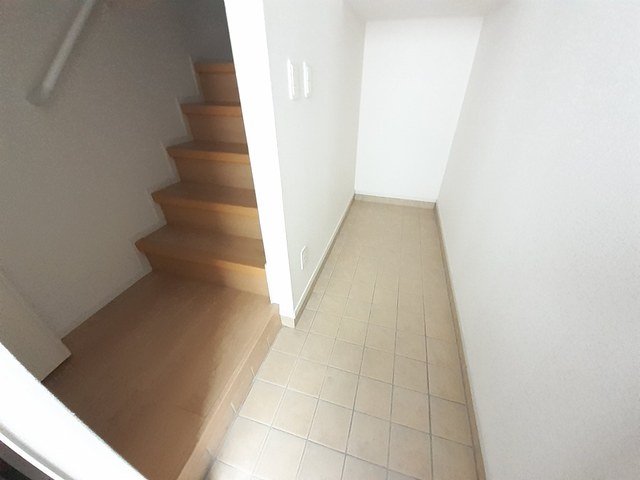 玄関　シンプルで使いやすい玄関です