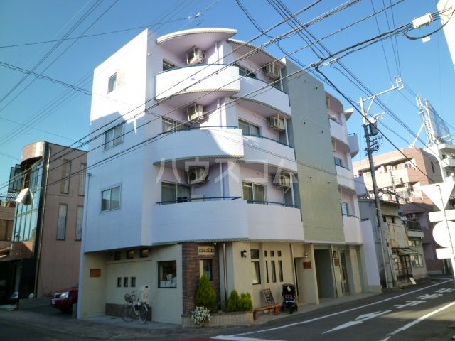 静岡市葵区八千代町のマンションの建物外観