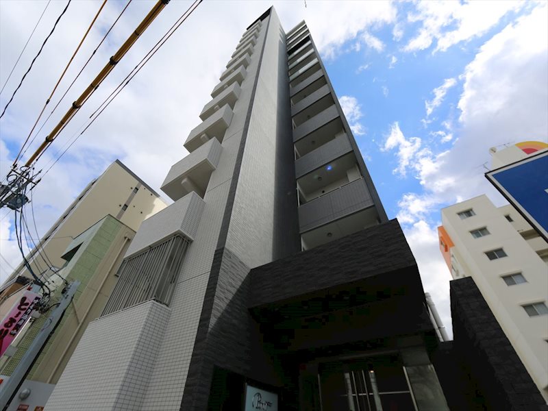 名古屋市中村区太閤通のマンションの建物外観