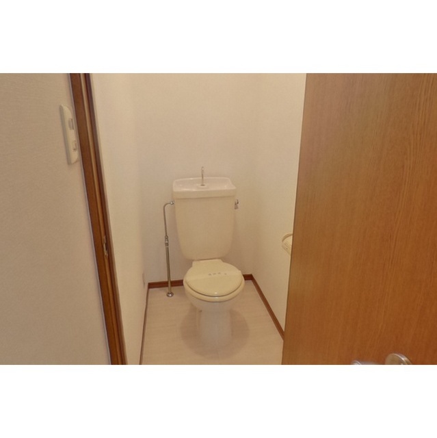 【メディアIIのトイレ】