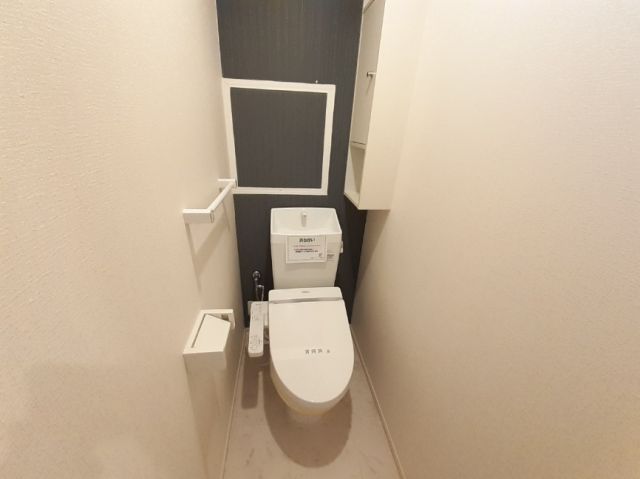 【ポルタコスタII　Ｂのトイレ】