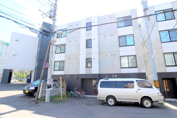 北海道札幌市白石区菊水三条３（マンション）の賃貸物件の外観