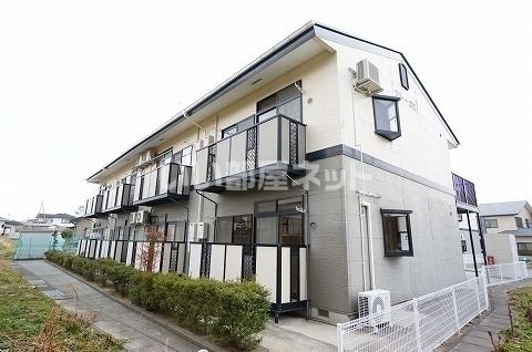 郡山市喜久田町堀之内のアパートの建物外観