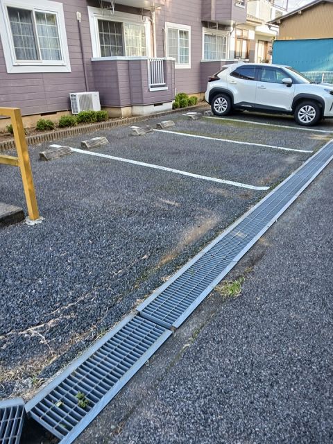 【茂原市長清水のアパートの駐車場】