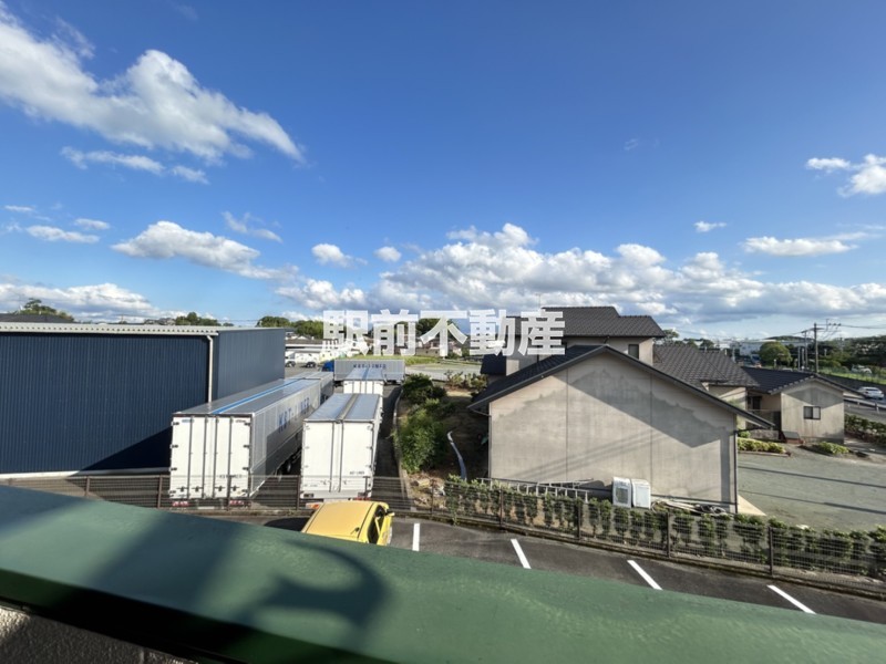 眺望　駐車場２台分あり