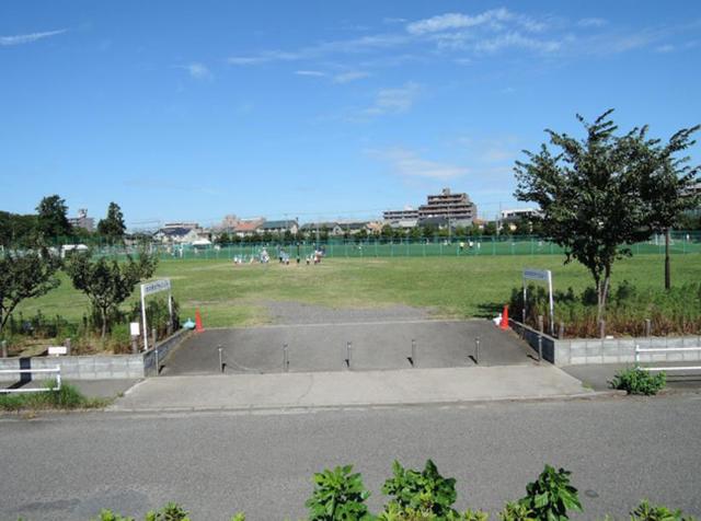 【シャンズフォーレ聖蹟の公園】