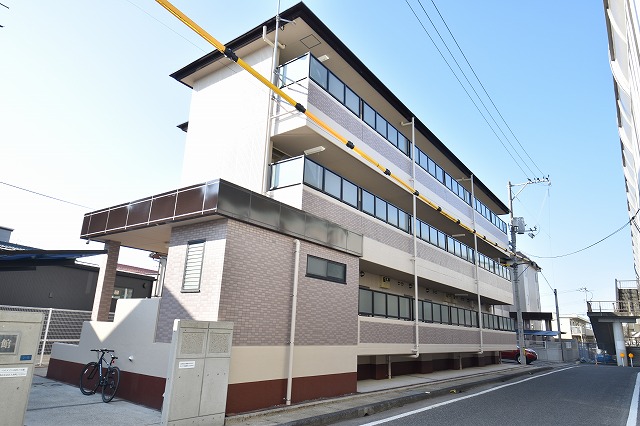 ベルメゾン山田I号館の建物外観