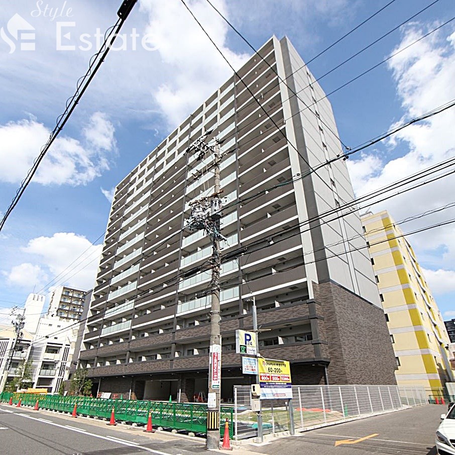 名古屋市千種区今池のマンションの建物外観