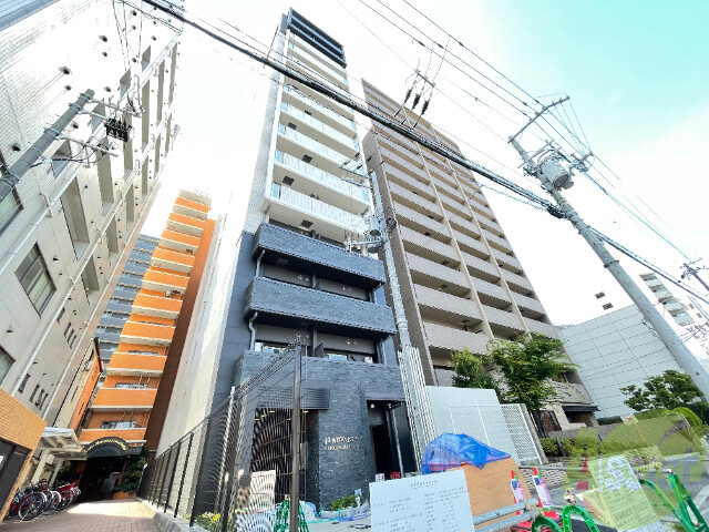 【アドバンス上町台シュタットの建物外観】