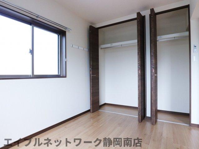 【静岡市駿河区豊田のマンションの収納】