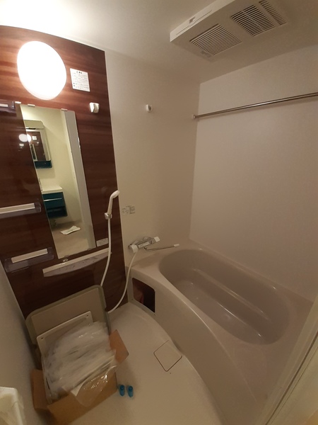 バス・シャワールーム