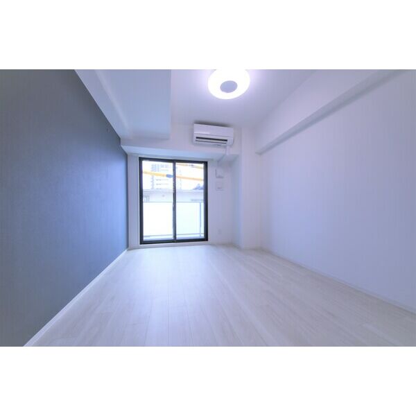 居室・リビング　※他のお部屋の参考写真です