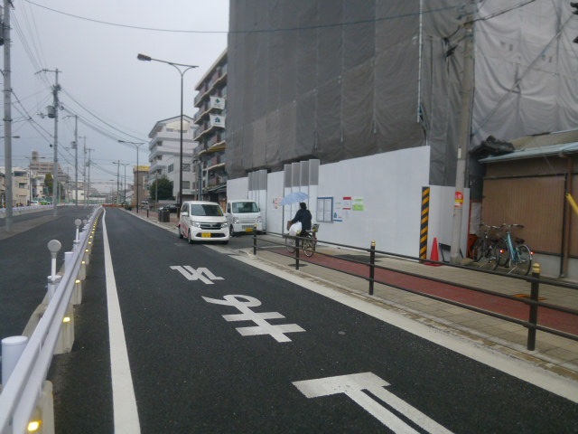 スーパー　万代今川店（スーパー）まで819m