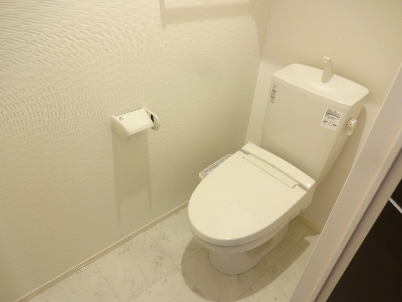 トイレ　１０２の画像です。