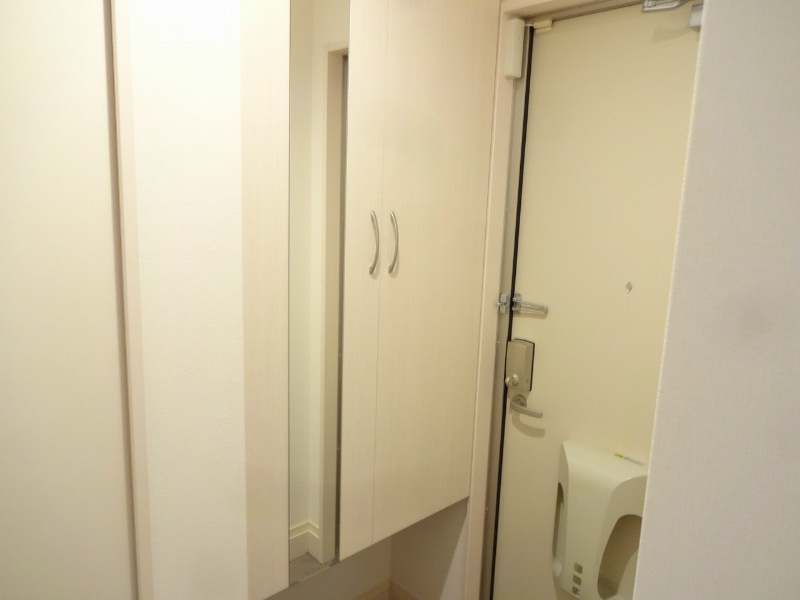 玄関　１０２の画像です。