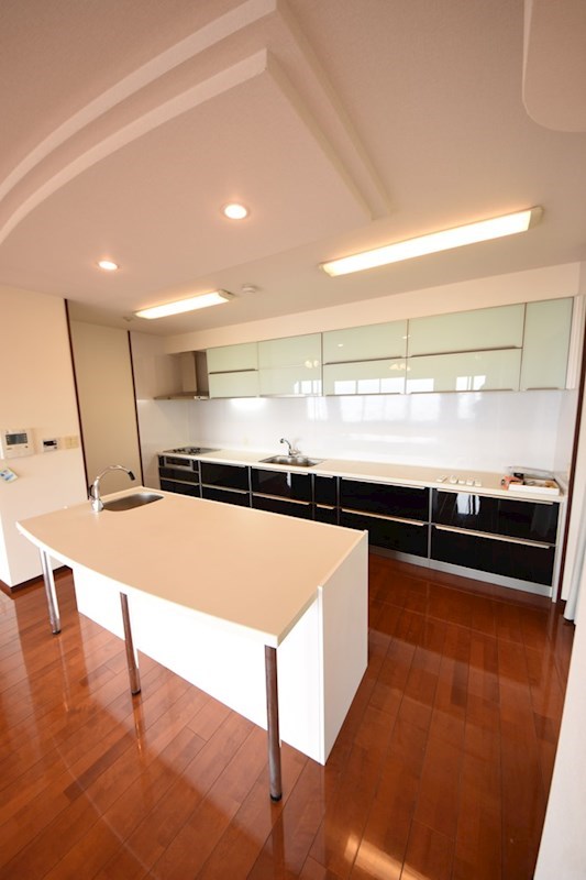 キッチン　食器乾燥機付いています。