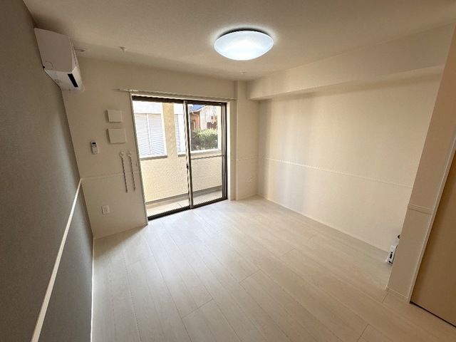 居室・リビング　ゆったりとした居間です