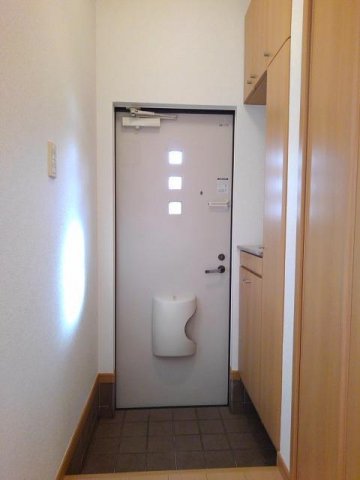 玄関　シンプルで使いやすい玄関です