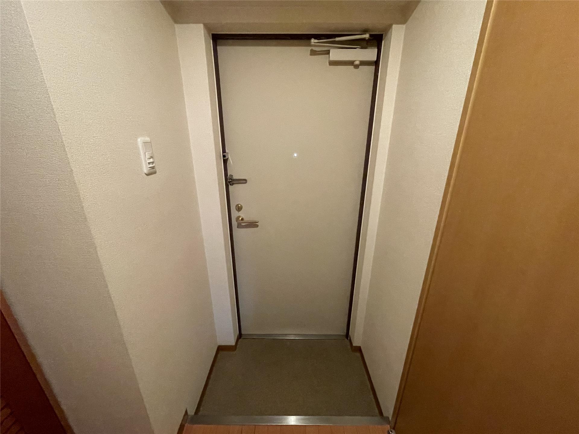 Campus VillageIIの玄関写真