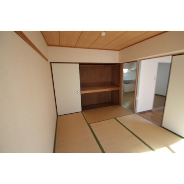 居室・リビング　和室