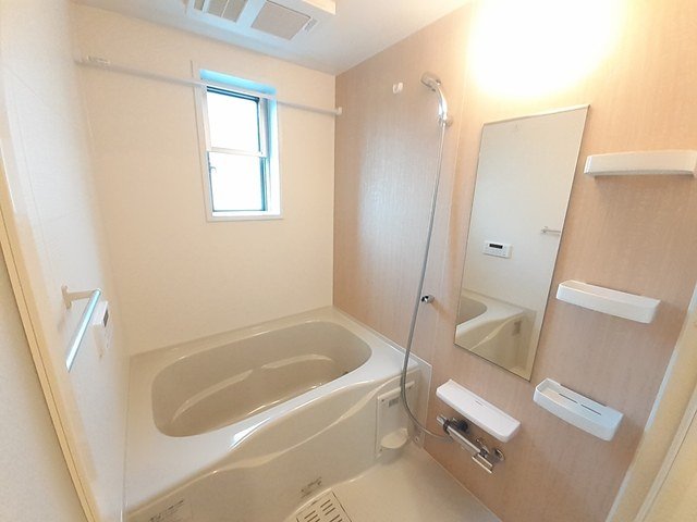 バス・シャワールーム　日々の疲れを癒すお風呂付です