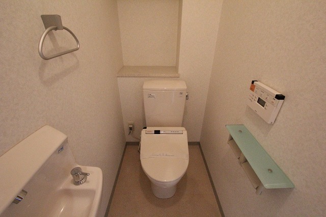 トイレ　【前回募集時画像のため現況優先】