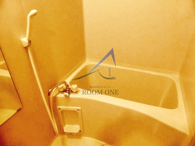 バス・シャワールーム　お風呂です。