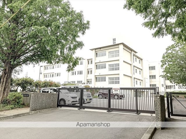 小学校　共和西小学校（小学校）まで523m