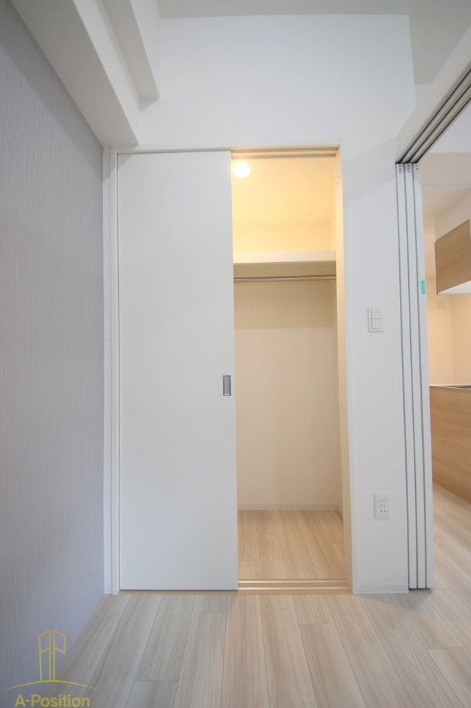 収納　セレニテ天満橋アリア