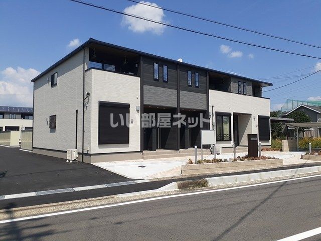 【関市東町のアパートの建物外観】