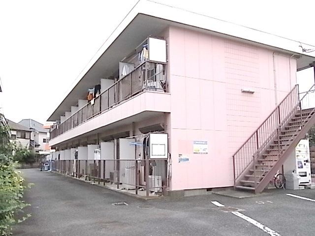 昭島市福島町のマンションの建物外観