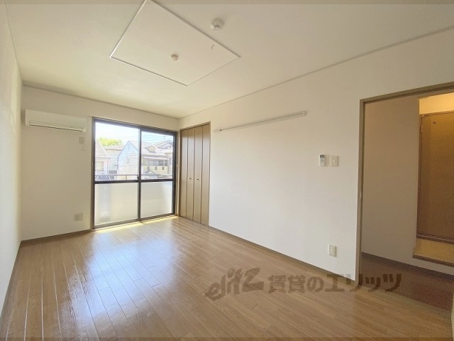 居室・リビング　洋室