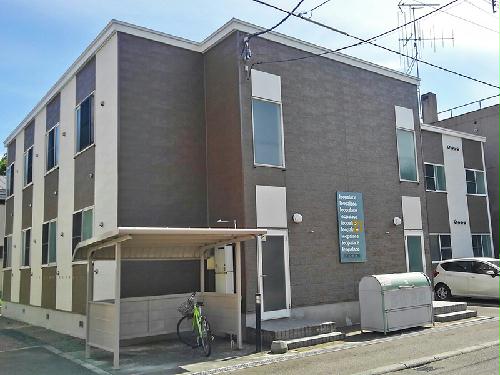 【レオパレスたんぽぽの建物外観】