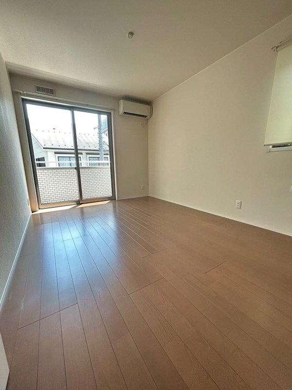 その他部屋・スペース　くつろげる広さ、6帖以上をしっかり確保。