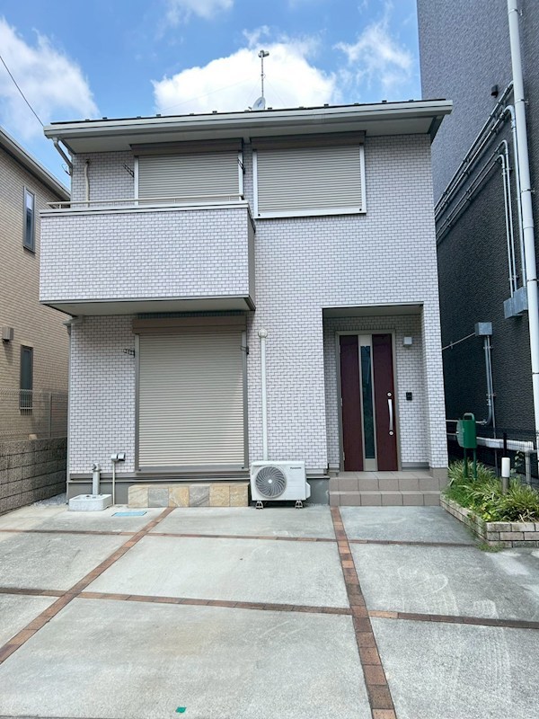 建物外観　パナソニックホームズの住まいづくりノウハウが詰まった、居住性