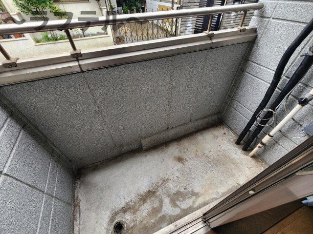 バルコニー　別部屋イメージ写真